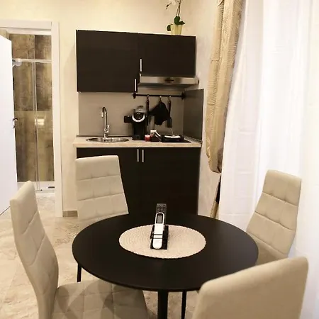 Jadore Monic Vendégház