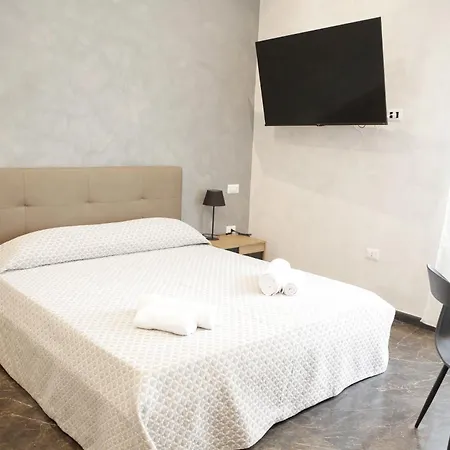 Jadore Monic Vendégház 4*