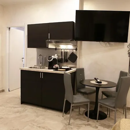 招待所 Jadore Monic