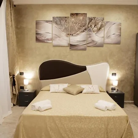 Jadore Monic Πανσιόν 4*