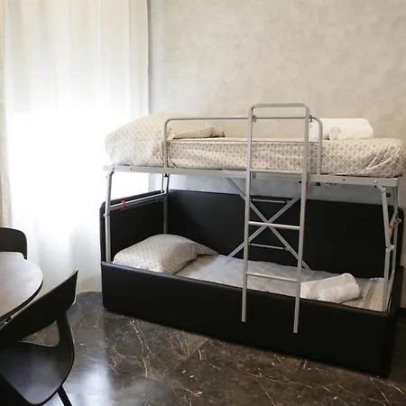 Jadore Monic Penzion