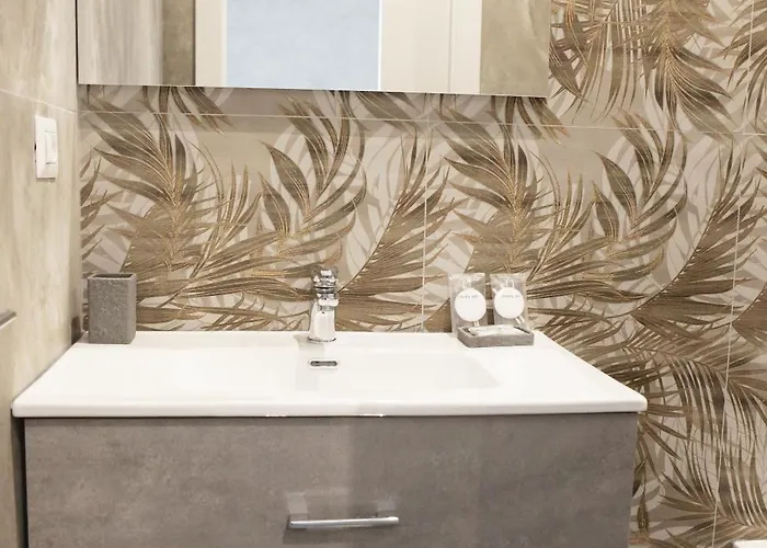 Gasthuis Jadore Monic 4*