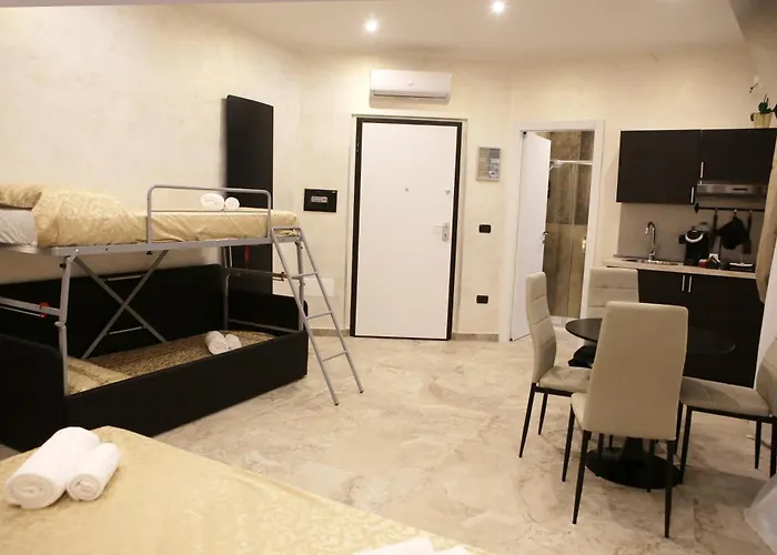 Jadore Monic Casa de hóspedes 4*